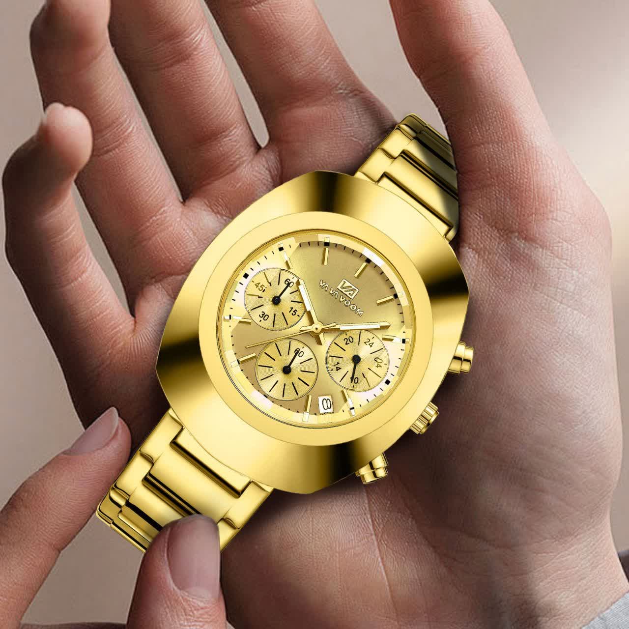 ساعت مچی مردانه ☑️VAVA VOOM         ✅2025   《highe quality》         ☆☆☆☆             ⌚️برند شرکتی  مناسب آقایان   کرنوگراف  مقاوم دربرابر آب  ضخامت ۱۲میل  شیشه معدنی الماسی  قطر صفحه ۴۸میل دارای روز شمار بند استیل صفحه شب نما  برند اورجینال  قفل دو پروانه  موتور کوارتز  رفرانس ۲۵۱۳ خاص وجذاب