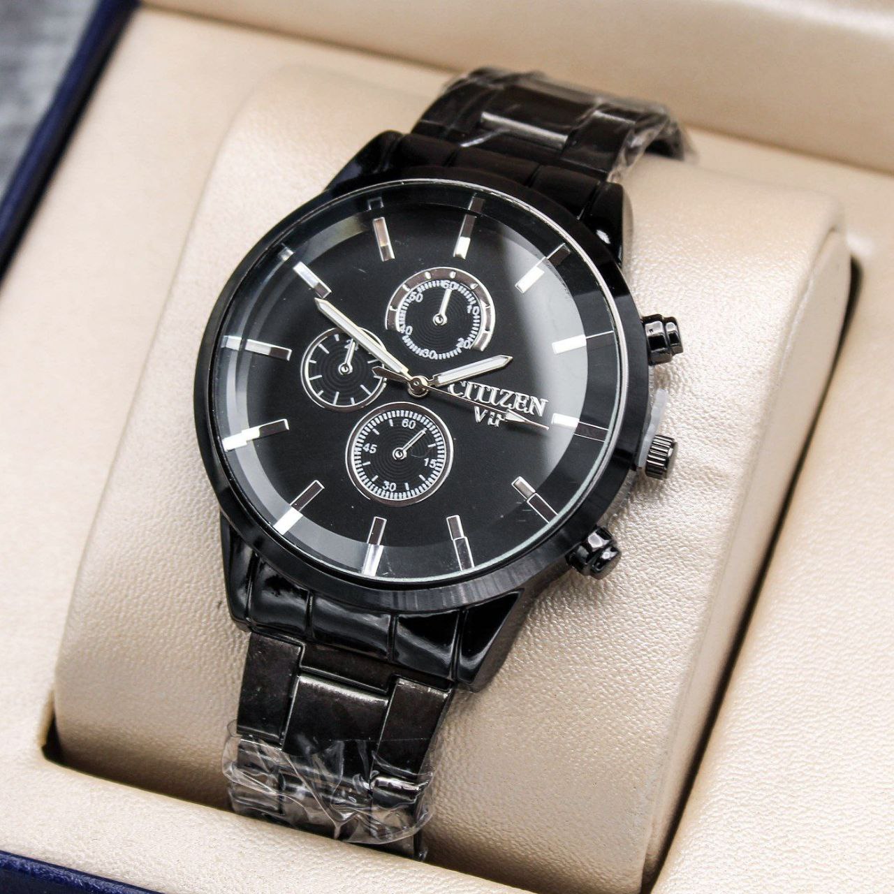 ساعت مچی مردانه CITIZEN VIP   ✅طرح کرنو، بند فلزی، قفل کلیپسی  ✅جعبه کادویی و باطری رایگان