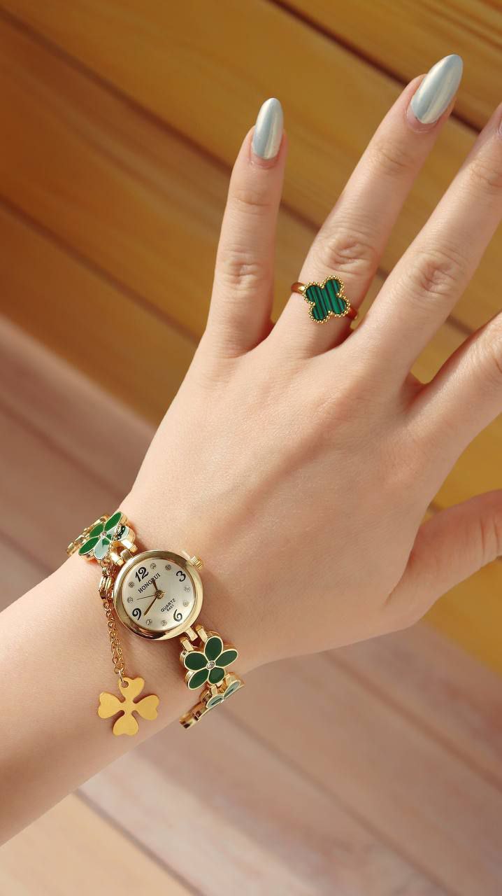 ست زیبایی دخترانه🌸 همراه با آویز ساعت