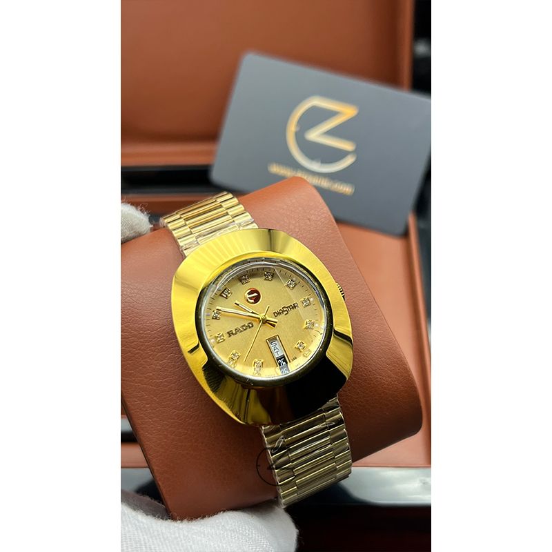 ساعت مچی مردانه RADO sport  #فلزی #اسپورت   موتور کوارتز شرکتی قفل کلیپسی  بنداستیل رنگ ثابت قاب استیل طرح تخم نرغی دارای روز شمار و ایام هفته بند اجری  ضدآب    کد 00070079