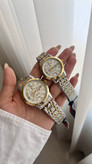 BOND Couple watch👩❤️💋👨 《highe quality》 watch ⌚️بین باند مدلی نو مقاوم دربرابر آب برندشرکتی دارای روز شمار ایام هفته بند استیل فولاد شیشه سافایر شب نما قفل دو پروانه موتور کوارتز